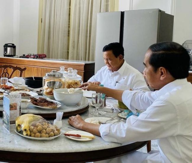 Jokowi Cerita Makan Bareng Prabowo Di Bogor Bahas Politik