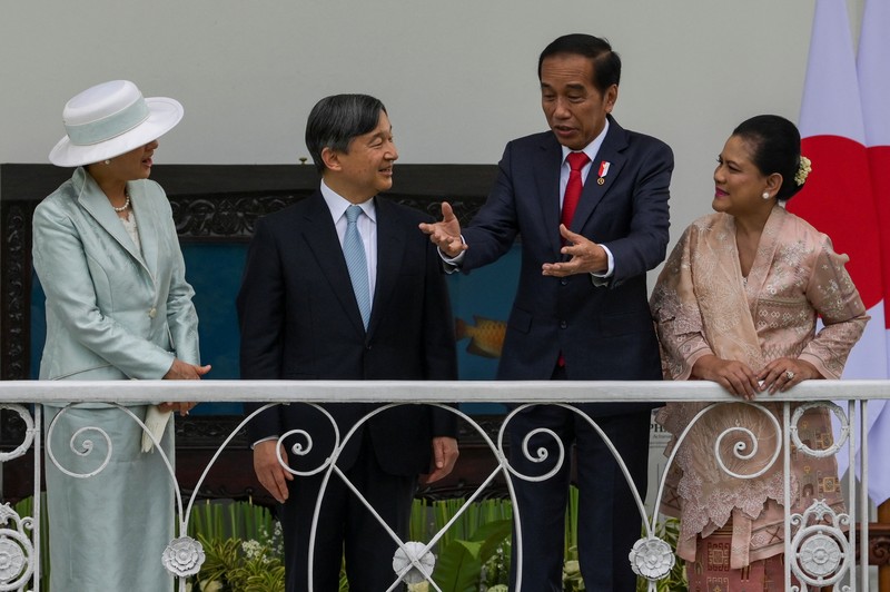 Presiden Joko Widodo terima kunjungan Kaisar Jepang Naruhito. (AP Photo/Achmad Ibrahim, Pool)