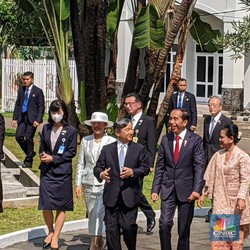 Jokowi Terima Kaisar Naruhito di Bogor, Tunjukkan Ikan Arwana