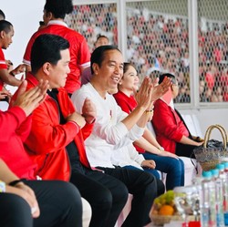Jokowi: Terus Berjuang, Timnas Garuda!