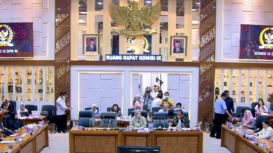 Raker Komisi IX dengan pemerintah terkait RUU Kesehatan. (DPR RI)