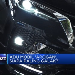 Adu Mobil 