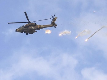 Heboh Helikopter Apache Israel Serang Warga Sendiri 7 Oktober
