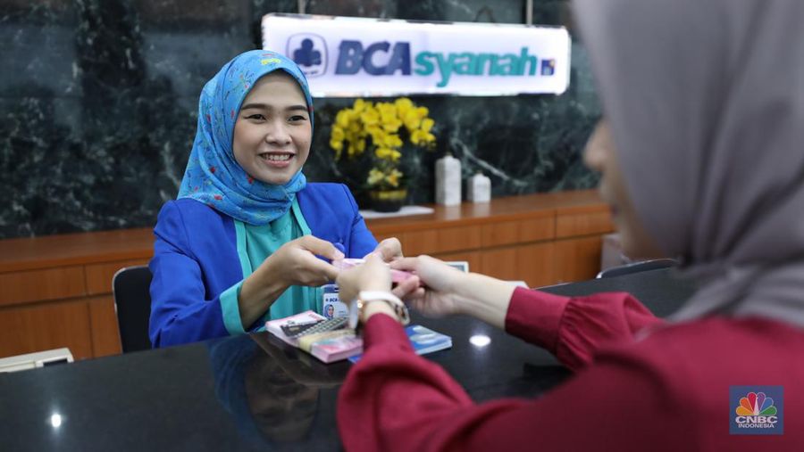 Ilustrasi BCA Syariah. (CNBC Indonesia/Tri Susilo)