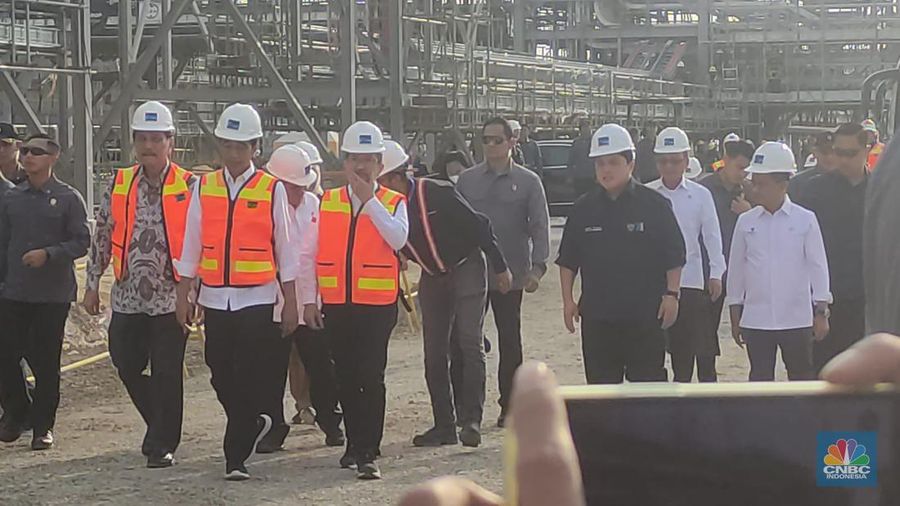 Jokowi kunjungi smelter Freeport Indonesia di Gresik, Jawa Timur. (CNBC Indonesia/Verda Nano Setiawan)