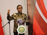 Mahfud Desak Perusahaan Pontjo Sutowo Hengkang dari Lahan GBK
