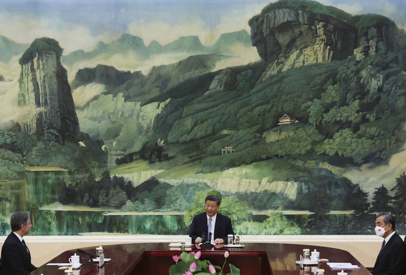Menteri Luar Negeri AS Antony Blinken bertemu dengan Presiden Tiongkok Xi Jinping di Aula Besar Rakyat di Beijing, Tiongkok, Senin (19/6/2023). Menteri Luar Negeri AS Antony Blinken bertemu dengan Presiden Tiongkok Xi Jinping di Aula Besar Rakyat di Beijing, Tiongkok, Senin (19/6/2023). (Leah Millis/Pool Photo via AP)