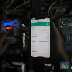 Cara Beli Token Listrik Diskon 50% di PLN Mobile, myBCA, BRImo, Livin'