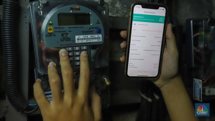 Ilustrasi token listrik. (CNBC Indonesia/Faisal Rahman)