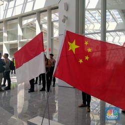 RI-China Sepakat Segera Bentuk Tim Kereta Cepat Jakarta-Surabaya