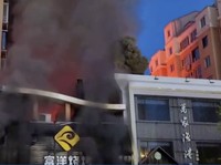 Ledakan Guncang Kondominium Mewah, 1 Tewas Terlempar dari Gedung