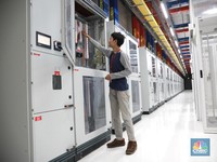 Bukan Singapura, Investor Pilih Bangun Pusat Data Center di Jakarta