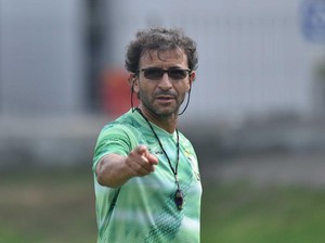 Fakta-fakta Gugatan Persib soal Luis Milla Ditolak CAS