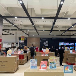 Besok, TV LED 50 Inch di Transmart mana pun Cuma Rp4,5 Juta