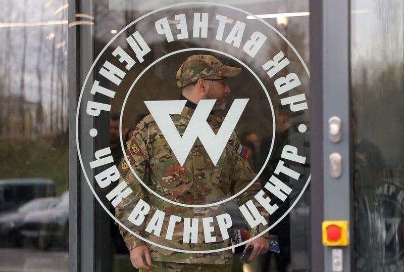 Kepala kelompok tentara bayaran Wagner Rusia Yevgeny Prigozhin akan melangsungkan pemberontakan bersenjata untuk menggulingkan menteri pertahanan Rusia. (REUTERS/STRINGER) Kepala kelompok tentara bayaran Wagner Rusia Yevgeny Prigozhin akan melangsungkan pemberontakan bersenjata untuk menggulingkan menteri pertahanan Rusia. (REUTERS/STRINGER)
