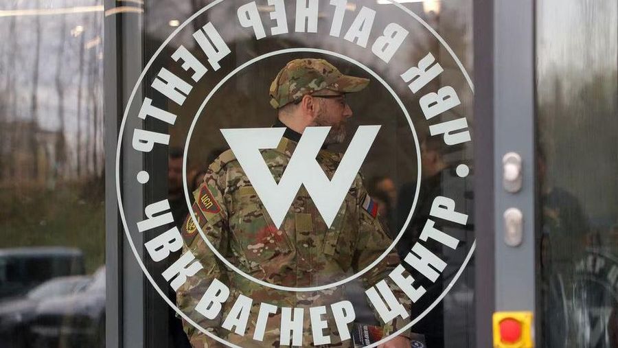 Kepala kelompok tentara bayaran Wagner Rusia Yevgeny Prigozhin akan melangsungkan pemberontakan bersenjata untuk menggulingkan menteri pertahanan Rusia. (REUTERS/STRINGER)
