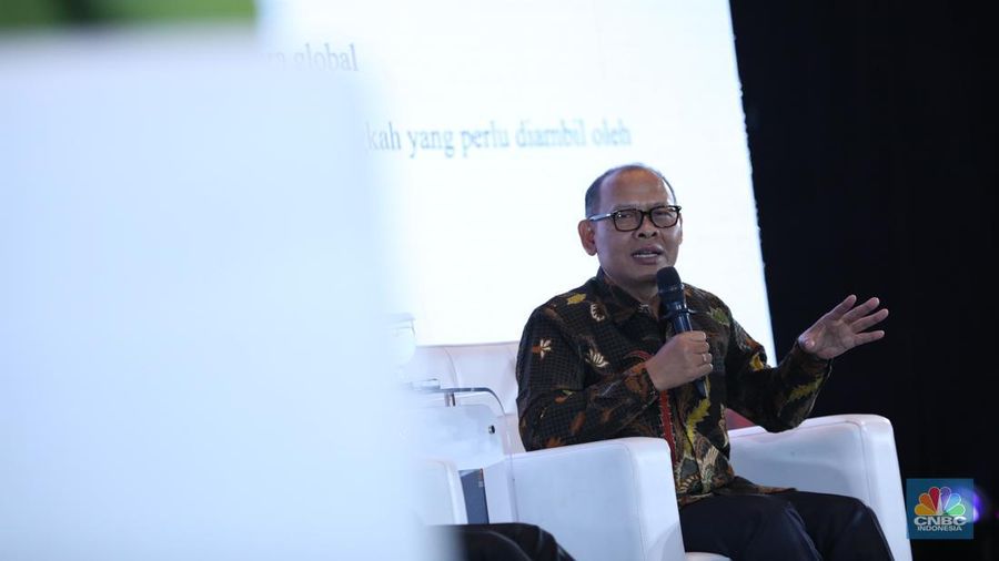 Ahli Hukum Sawit dan Perhutanan, Sadino dalam acara 
