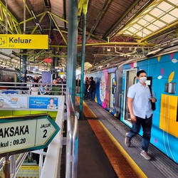 Ratusan Ribu Tiket Kereta Api Ludes Terjual, Tersisa Segini