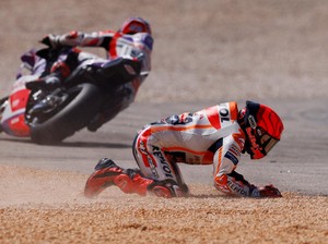 Rider Paling Sering Jatuh di MotoGP 2023 adalah... Marc Marquez