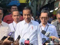Ditanya Soal Aturan Dolar Eksportir, Begini Reaksi Jokowi!