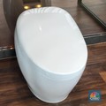 Toilet termahal yang ditawarkan oleh TOTO adalah toilet tipe NEOREST NX2 CS 901 KVT tipe ini dibanderol dengan harga Rp315 juta. (CNBC Indonesia/Rindi Salsabilla Putri)