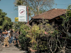 Kabar Baru dari Warung Mak Beng: Harga Berubah, Buka Cabang