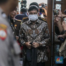 Sidang Kedua, Ini Bantahan Johnny Plate Korupsi Rp 17,8 M