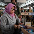 Kinerja Penjualan Eceran Ciamik di Agustus, Warga RI Banyak Liburan