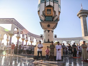 Bacaan Bilal Salat Idul Adha Lengkap dengan Arab, Latin, dan Terjemahan