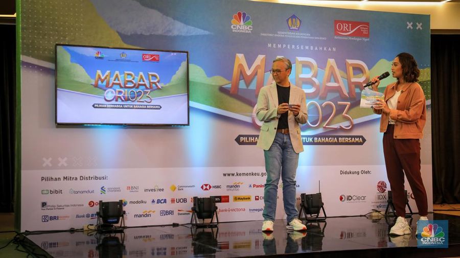 Direktur Surat Utang Negara DJPPR Kementerian Keuangan RI Deni Ridwan di acara MABAR ORI023. (CNBC Indonesia/Faisal Rahman)