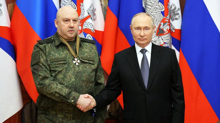Jenderal Sergei Surovikin. (Sputnik/Mikhail Klimentyev/Kremlin via REUTERS/File)