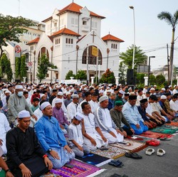 Niat dan Tata Cara Sholat Idul Adha 6 Juni 2025