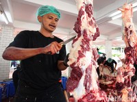 Punya Gaji Rp8 Juta, Anda Sudah Bisa Kurban Sapi Tahun Depan!