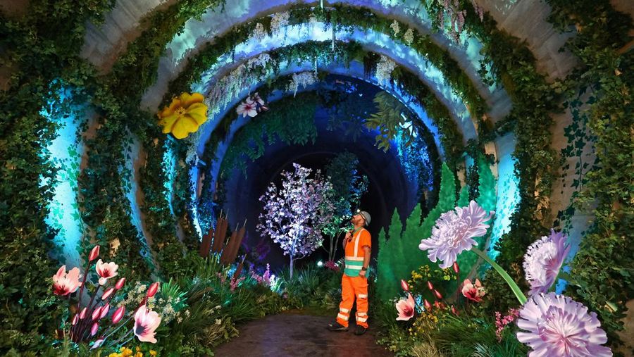 Pembangunan Loo Garden yang berada di Terowongan Thames Tideway, London, Inggris. (REUTERS/Toby Melville)