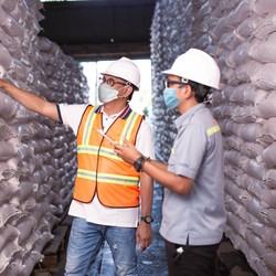 PKT Kawal Ketat Distribusi 252.443 Ton Stok Pupuk Subsidi