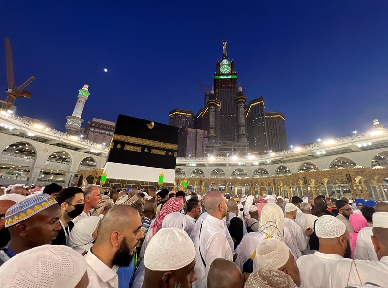 Jemaah haji melaksanakan tawaf wada atau tawaf perpisahan di Ka'bah, Masjidil Haram, Makkah, Arab Saudi. Jemaah haji melaksanakan tawaf wada atau tawaf perpisahan di Ka'bah, Masjidil Haram, Makkah, Arab Saudi. (REUTERS/Mohamed Abd El Ghany)