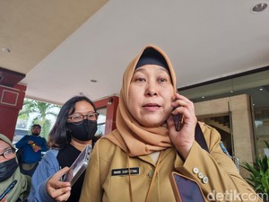 Pneumonia Misterius Terdeteksi di Jakarta, Bagaimana Surabaya?