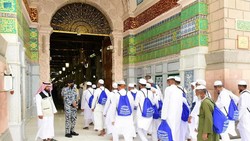 Saudi Berlakukan Denda dan Deportasi bagi Jemaah Haji Tanpa Izin