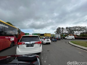 Dishub Makassar Kerahkan 374 Personel Antisipasi Macet di Pusat Perbelanjaan