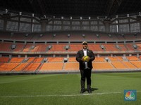 JIS Warisan Anies Diinspeksi FIFA 3 Jam, Rumput Harus Ganti?