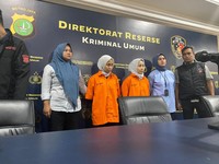 Cerita Lengkap Kasus Penipuan iPhone Si Kembar Rihana-Rihani