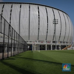 Kontraktor Buka Suara, Polemik Stadion JIS Warisan Anies
