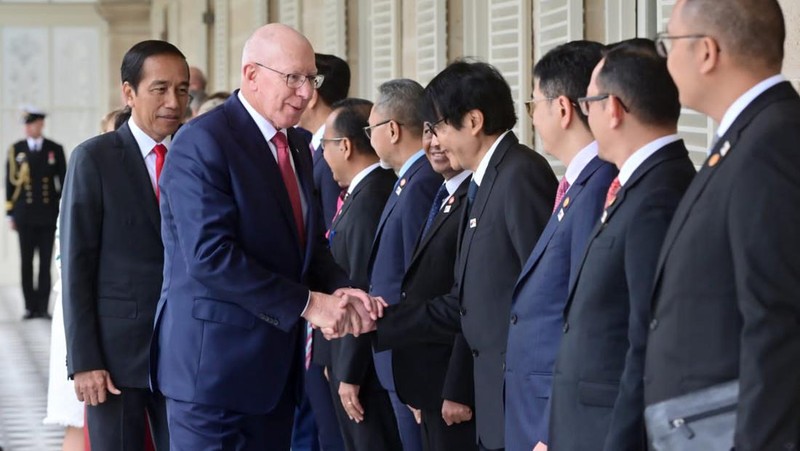 Usai melaksanakan pertemuan tatap muka bersama Gubernur Jenderal Australia David Hurley, Presiden Joko Widodo bertemu dengan Perdana Menteri (PM) Australia Anthony Albanese, di Admiralty House, pada Selasa, 4 Juli 2023. (Dok:  Laily Rachev - Biro Pers Sekretariat Presiden)