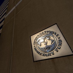 Lagi, Menteri Jokowi Pasang Badan atas Serangan IMF