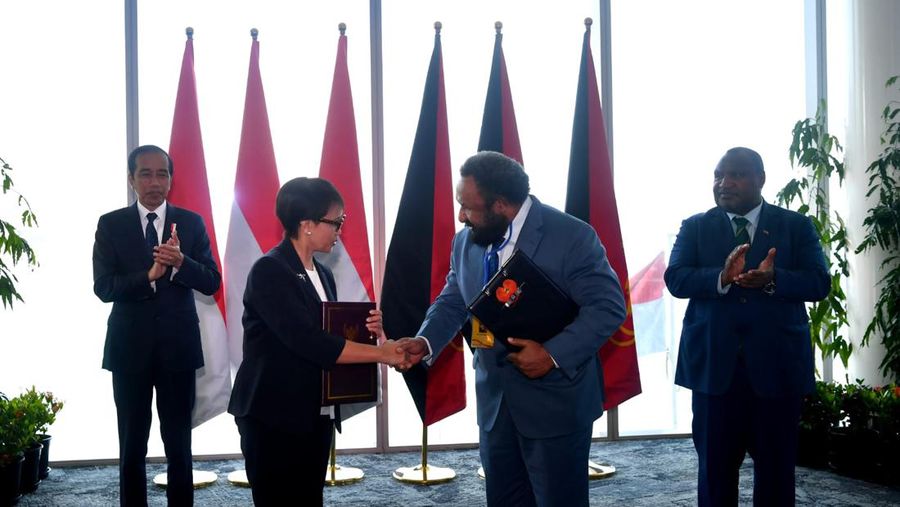 Presiden Joko Widodo melakukan kunjungan ke APEC Haus, dalam kunjungannya ke Papua Nugini, pada Rabu, 5 Juli 2023. (Dok. Rusman - Biro Pers Sekretariat Presiden)