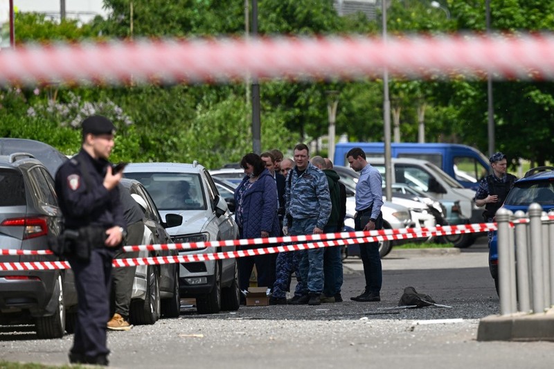 Rekaman drone menunjukkan kendaraan lapis baja yang terbakar di lokasi yang tidak dikenal setelah Kementerian Pertahanan di Moskow mengatakan bahwa pasukan Rusia telah menggagalkan serangan besar Ukraina di wilayah Donetsk Ukraina selatan. (via REUTERS/RUSSIAN DEFENCE MINISTRY) Rekaman drone menunjukkan kendaraan lapis baja yang terbakar di lokasi yang tidak dikenal setelah Kementerian Pertahanan di Moskow mengatakan bahwa pasukan Rusia telah menggagalkan serangan besar Ukraina di wilayah Donetsk Ukraina selatan. (via REUTERS/RUSSIAN DEFENCE MINISTRY)
