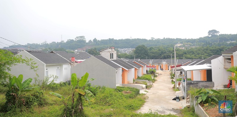 Suasana perumahan subsidi pemerintah Bumi Griasadi di Kawasan, Ciseeng Kabupaten Bogor, Jawa Barat, Rabu, (5/7). Suasana perumahan subsidi pemerintah Bumi Griasadi di Kawasan, Ciseeng Kabupaten Bogor, Jawa Barat, Rabu, (5/7). (CNBC Indonesia/Muhammad Sabki)