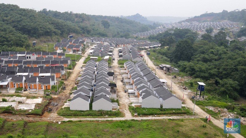 Suasana perumahan subsidi pemerintah Bumi Griasadi di Kawasan, Ciseeng Kabupaten Bogor, Jawa Barat, Rabu, (5/7). Suasana perumahan subsidi pemerintah Bumi Griasadi di Kawasan, Ciseeng Kabupaten Bogor, Jawa Barat, Rabu, (5/7). (CNBC Indonesia/Muhammad Sabki)