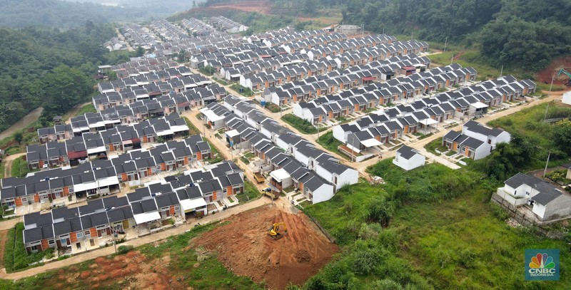 Suasana perumahan subsidi pemerintah Bumi Griasadi di Kawasan, Ciseeng Kabupaten Bogor, Jawa Barat, Rabu, (5/7). Suasana perumahan subsidi pemerintah Bumi Griasadi di Kawasan, Ciseeng Kabupaten Bogor, Jawa Barat, Rabu, (5/7). (CNBC Indonesia/Muhammad Sabki)