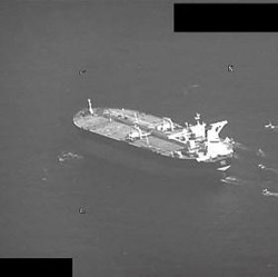 3 Kapal Tanker Tabrakan di Dekat Selat Hormuz, UEA Evakuasi Para Awak